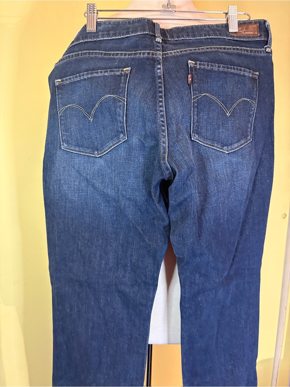 Levi’s Demi Curve Low Rise Dark Blue Jeans - Women - Picture 5 of 7